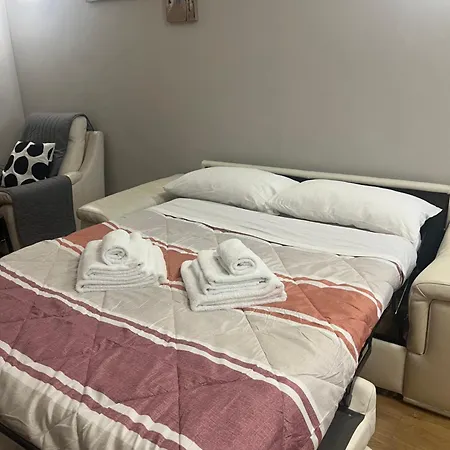 Elena Apartment