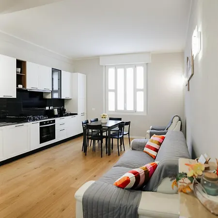 Elena Apartment Parma